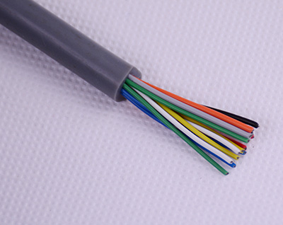 ��ҵ��е���ÿ��Ƶ��ߵ���